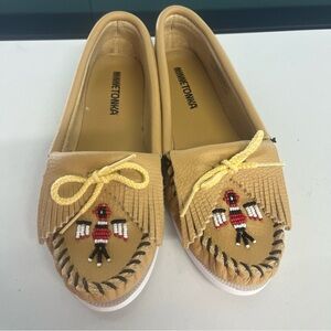 Minnetonka Tan Beaded Moccasin Shoes